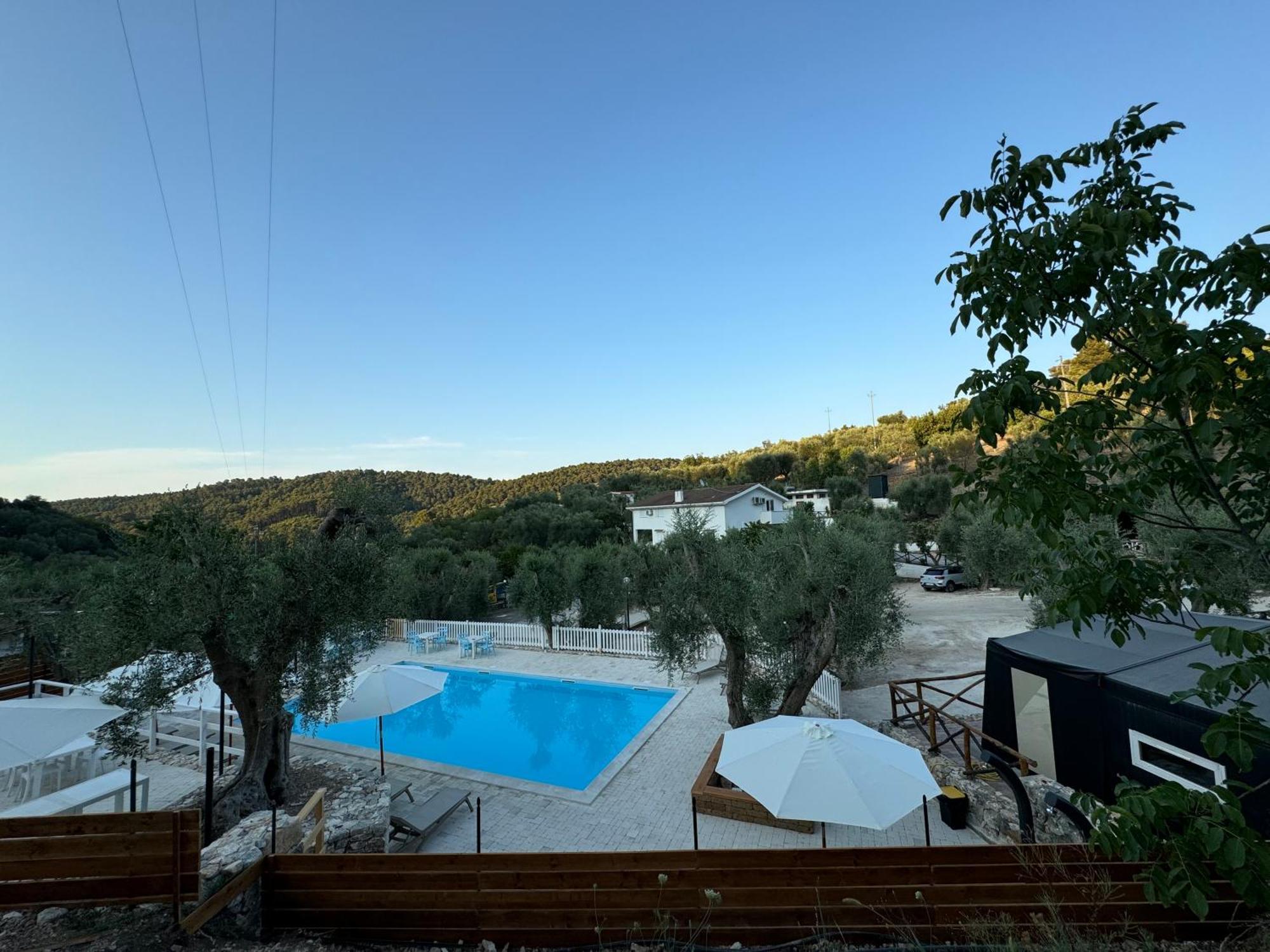 Village Valle D'Oro Aparthotel San Menaio Exteriör bild